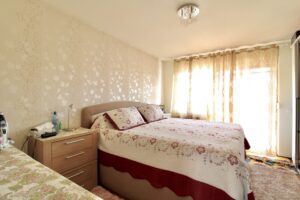 Schlafzimmer EG