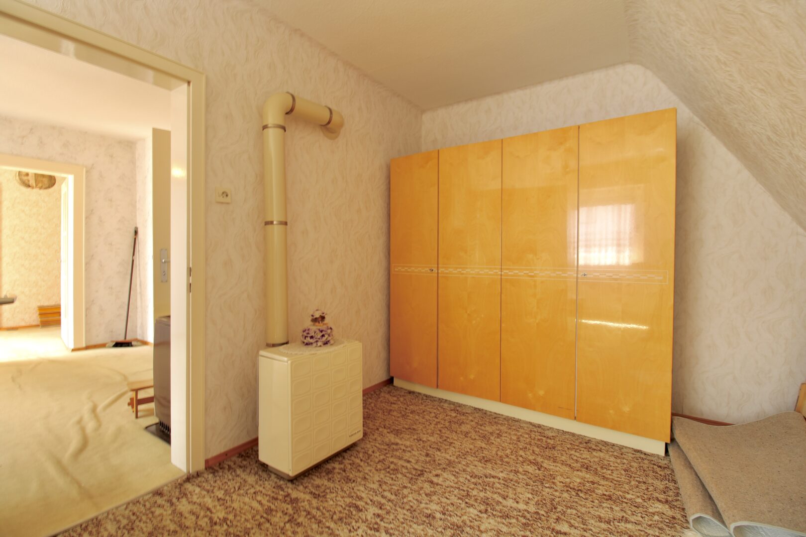 Zimmer 1 OG