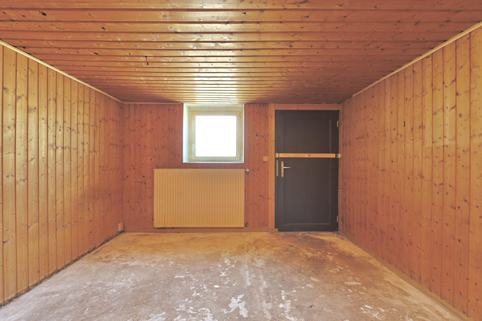 Kellerraum mit separatem Eingang